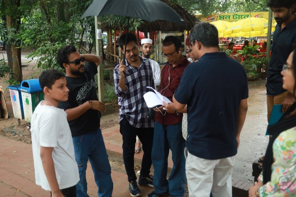 চিত্রনাট্য বিশ্লেষণ ও ব্রিফিং