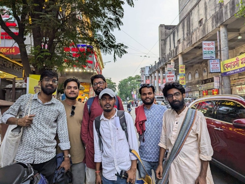 ১তম ব্যাচ — কলকাতার রাজপথে চলচ্চিত্র ক্রু ও পরিচালনা দল